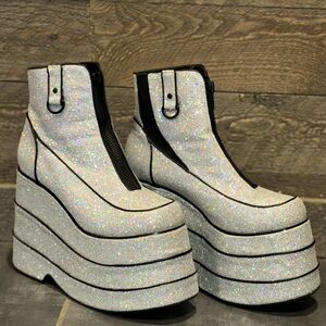 club exx discotheque glitter platform boots! Unisex size 11 ✨